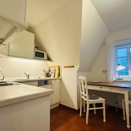 Haus Kiek Ut Og Apartment
